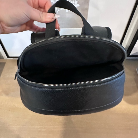 black leather coach backpack Passed along from members of the Coach community like you it helps to keep bags out of landfills and reduces our impact on the environmentpart of our commitment to doing better for the planet (and all of us) New! Coach Black Leather Backpack.